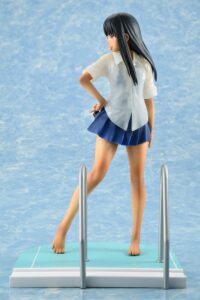 Descubre el apasionante mundo de Estatua Miss Nagatoro 24 cm.