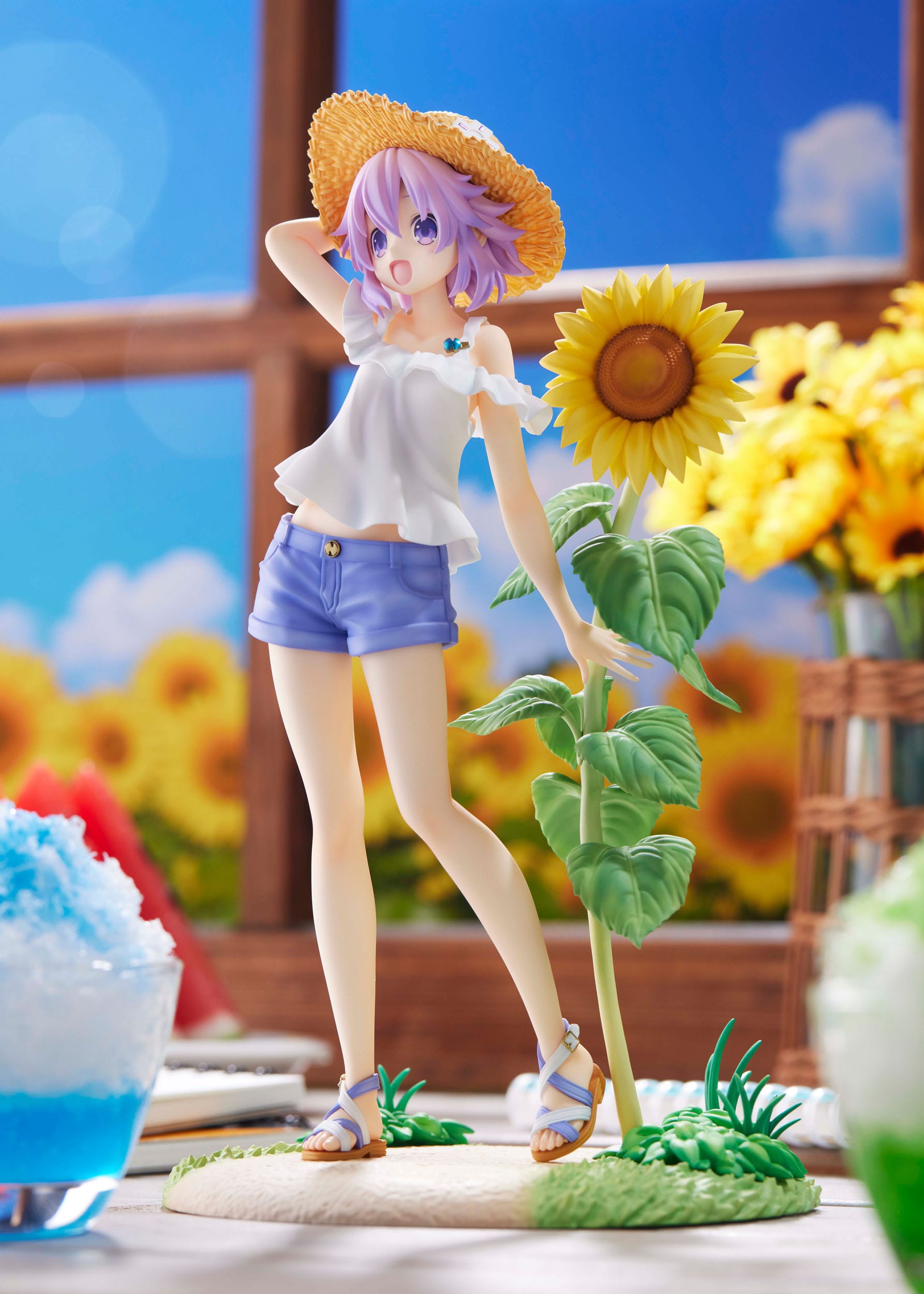 Descubre el apasionante mundo de Estatua Neptunia Summer Vacation.