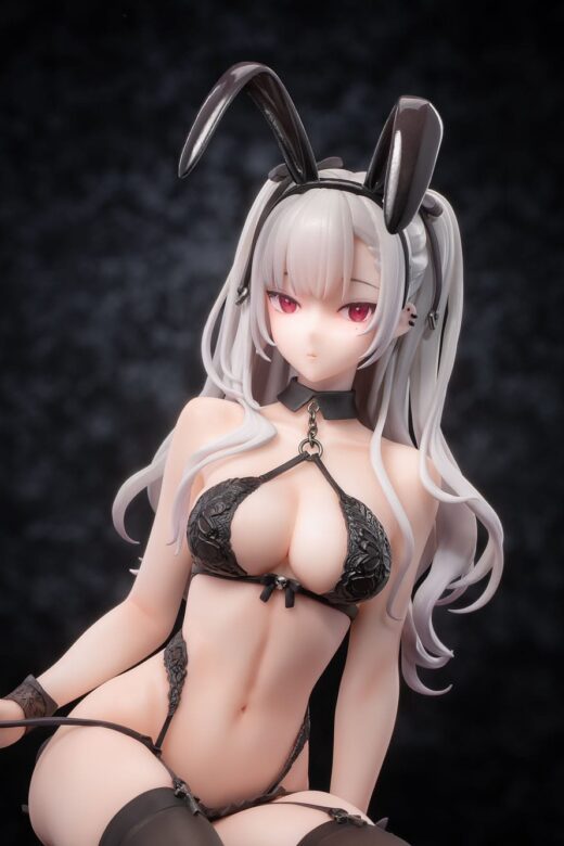 Descubre el apasionante mundo de Estatua Original Character Black Bunny Girl Tana.