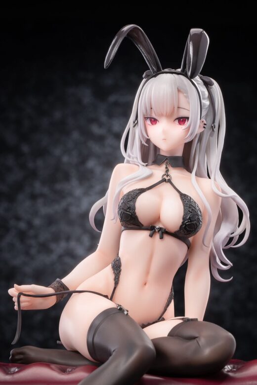 Descubre el apasionante mundo de Estatua Original Character Black Bunny Girl Tana.