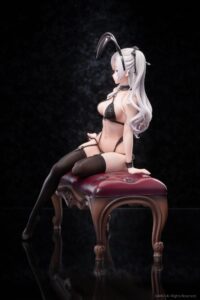 Descubre el apasionante mundo de Estatua Original Character Black Bunny Girl Tana.