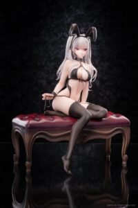 Descubre el apasionante mundo de Estatua Original Character Black Bunny Girl Tana.