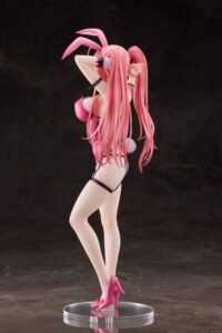 Descubre el apasionante mundo de Estatua Pink Twintail Bunny-chan Deluxe Version.