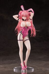 Descubre el apasionante mundo de Estatua Pink Twintail Bunny-chan Deluxe Version.