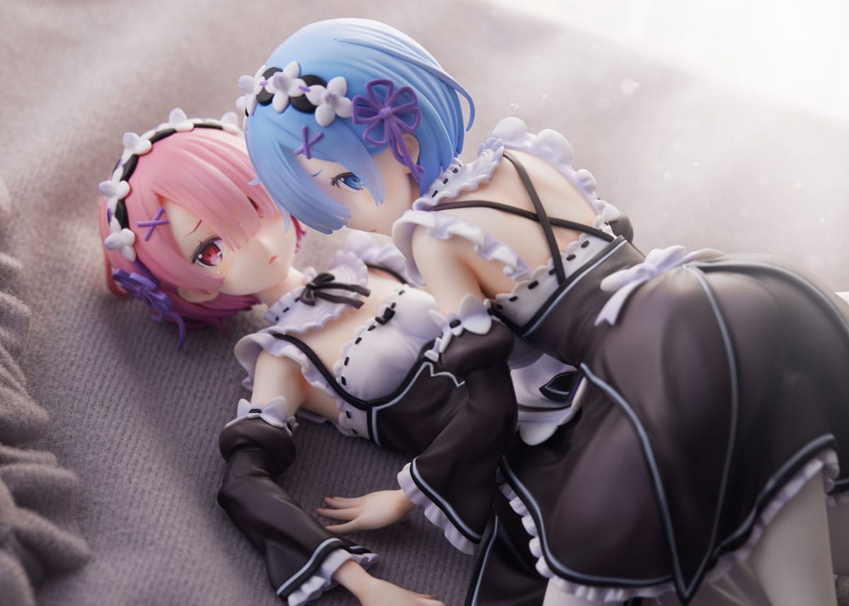 Descubre el apasionante mundo de Estatua Re Zero Ram y Rem 9 cm.