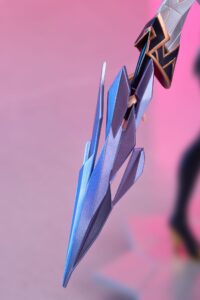 Descubre el apasionante mundo de Estatua Series Jing The Mirrors Blade Ver.