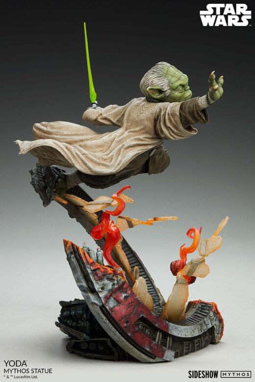 Descubre el apasionante mundo de Estatua Star Wars Mythos Yoda 43 cm.