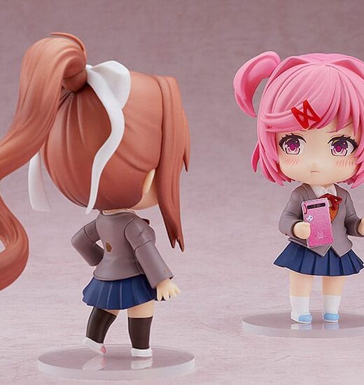 Descubre el apasionante mundo de Figura Doki Doki Literature Club Natsuki.