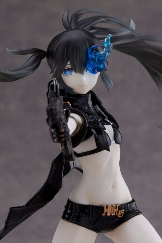 Descubre el apasionante mundo de Figura Empress Black Rock Shooter Awakened.