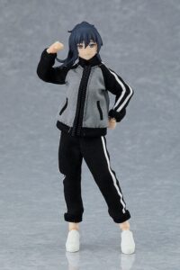 Descubre el apasionante mundo de Figura Makoto Tracksuit-Tracksuit Skirt Outfit.