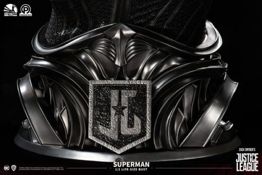 Descubre el apasionante mundo de Busto Liga de la Justicia Superman.