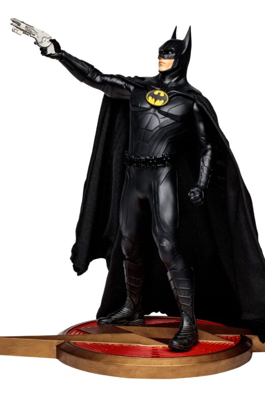 Descubre el apasionante mundo de Estatua Batman Michael Keaton 30 cm.