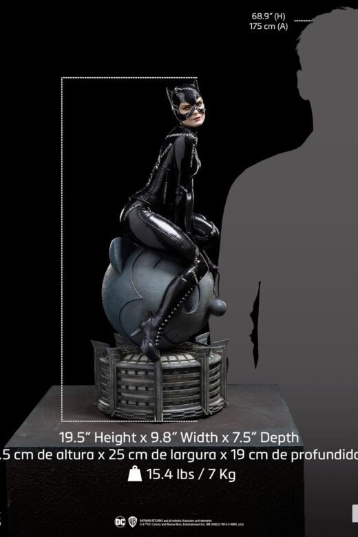 Descubre el apasionante mundo de Estatua Batman Returns Legacy Catwoman.