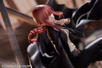 Descubre el apasionante mundo de Estatua Chainsaw Man Makima 28 cm.