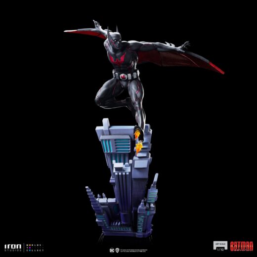 Descubre el apasionante mundo de Estatua DC Comics Art Scale Batman.