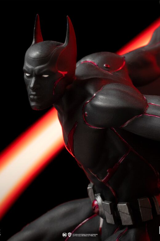 Descubre el apasionante mundo de Estatua DC Comics Art Scale Batman.