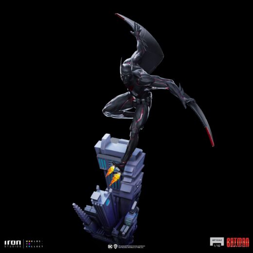 Descubre el apasionante mundo de Estatua DC Comics Art Scale Batman.