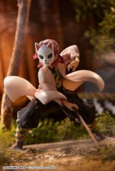 Descubre el apasionante mundo de Estatua Demon Slayer Sabito 15 cm.