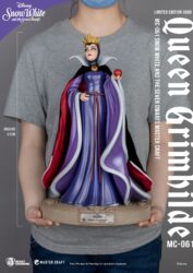 Descubre el apasionante mundo de Estatua Disney Master Craft Queen Grimhilde.