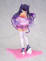 Descubre el apasionante mundo de Estatua Koakuma Riasu Illustration by Ayuma.