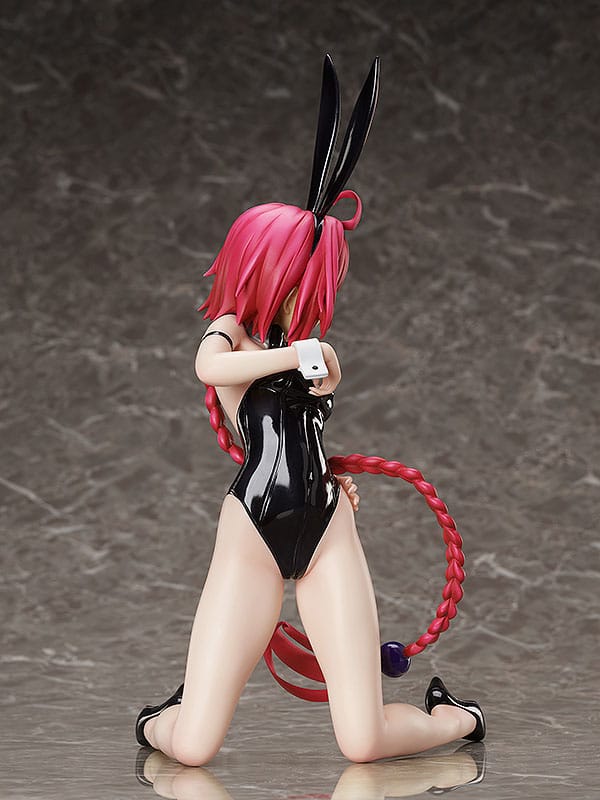 Descubre el apasionante mundo de Estatua Mea Kurosaki Bare Leg Bunny.