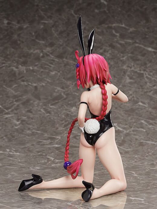 Descubre el apasionante mundo de Estatua Mea Kurosaki Bare Leg Bunny.