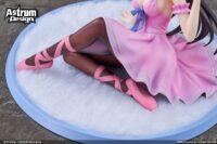 Descubre el apasionante mundo de Estatua Nekojira Flamingo Young Ballerina.