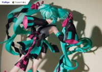 Descubre el apasionante mundo de Estatua Neo Tokyo Series Hatsune Miku Ninja.