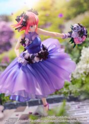 Descubre el apasionante mundo de Estatua Nino Nakano Floral Dress Version.