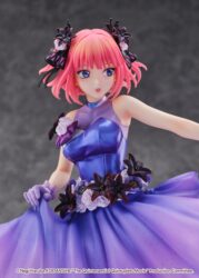 Descubre el apasionante mundo de Estatua Nino Nakano Floral Dress Version.