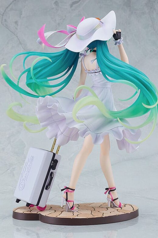 Descubre el apasionante mundo de Estatua Racing Miku 2021 Private Version.