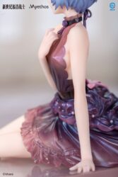 Descubre el apasionante mundo de Estatua Rei Whisper of Flower Version.