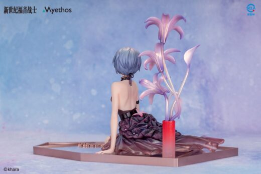 Descubre el apasionante mundo de Estatua Rei Whisper of Flower Version.