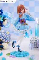 Descubre el apasionante mundo de Estatua Tenitol Miku Nakano 22 cm.