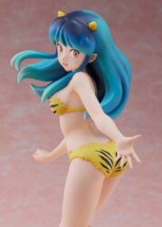 Descubre el apasionante mundo de Estatua Urusei Yatsura Lum 23 cm.