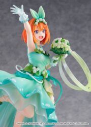 Descubre el apasionante mundo de Estatua Yotsuba Nakano Floral Dress Version.