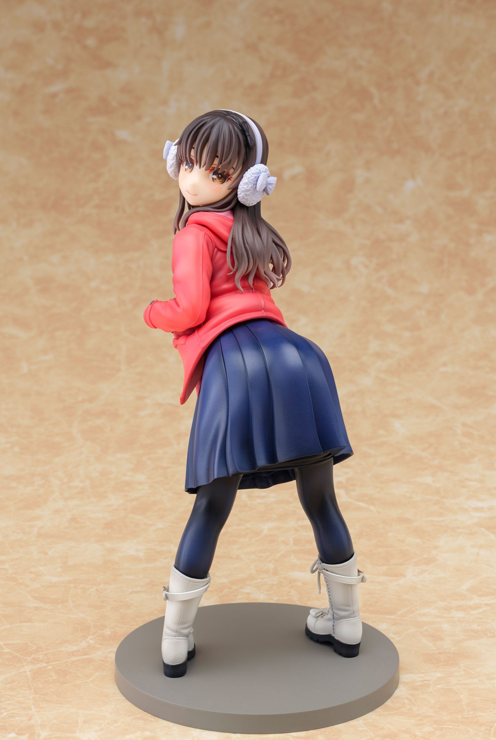 Descubre el apasionante mundo de Estatua Yuri-chan illustration by Kumiko Aoi.