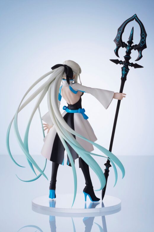 Descubre el apasionante mundo de Estatua Fate Extra Berserker Morgan 20 cm.