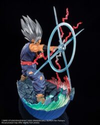 Descubre el apasionante mundo de Estatua FiguartsZERO Gohan Beast Extra Battle.