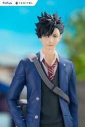 Descubre el apasionante mundo de Estatua Haikyu Kuroo Tetsuro 28 cm.