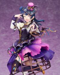 Descubre el apasionante mundo de Estatua Love Live Yoshiko Tsushima 24 cm.