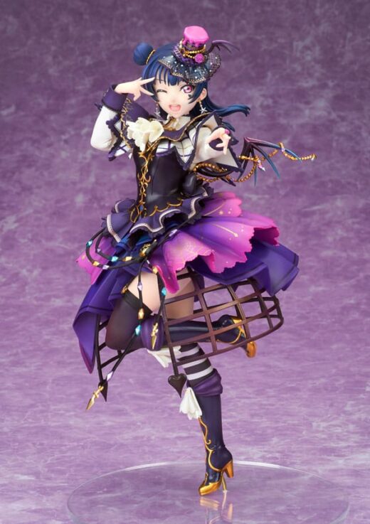 Descubre el apasionante mundo de Estatua Love Live Yoshiko Tsushima 24 cm.