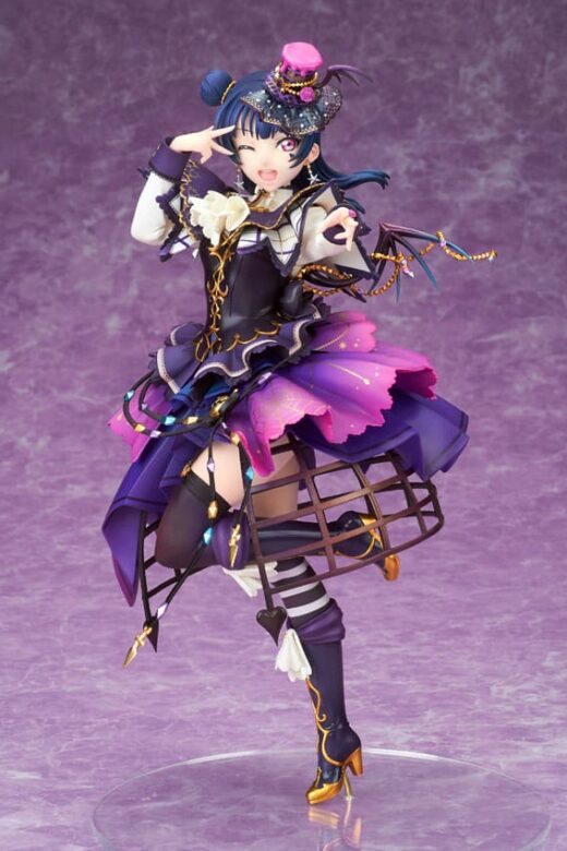 Descubre el apasionante mundo de Estatua Love Live Yoshiko Tsushima 24 cm.