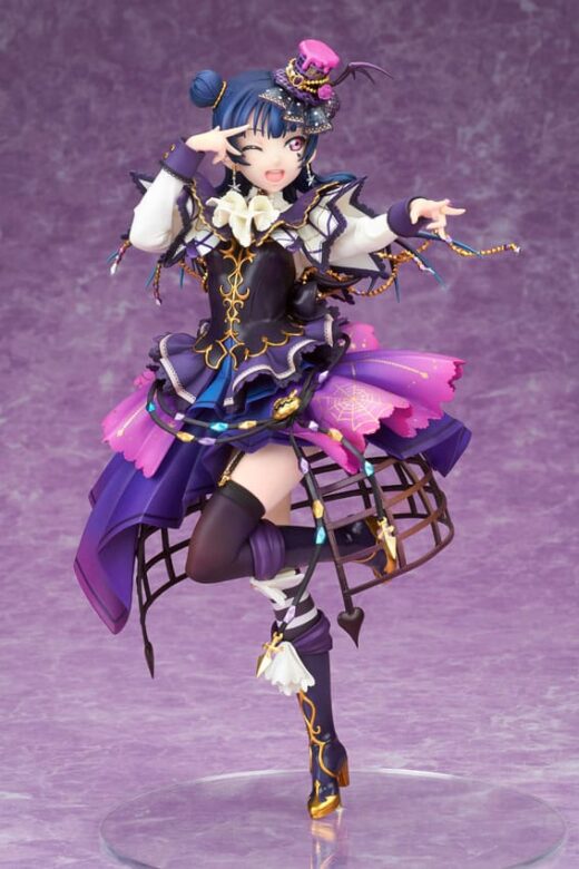 Descubre el apasionante mundo de Estatua Love Live Yoshiko Tsushima 24 cm.