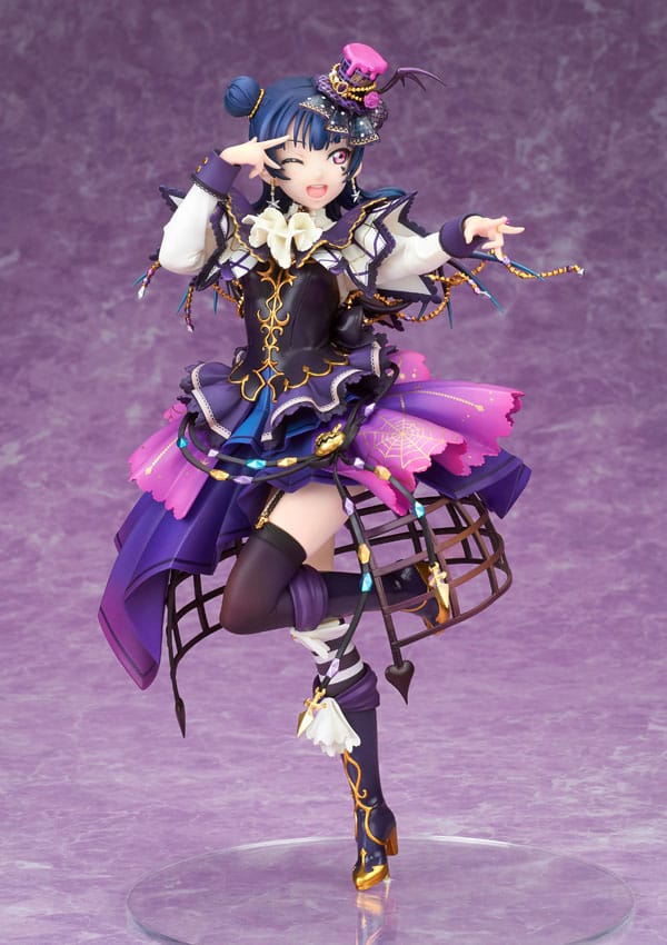 Descubre el apasionante mundo de Estatua Love Live Yoshiko Tsushima 24 cm.