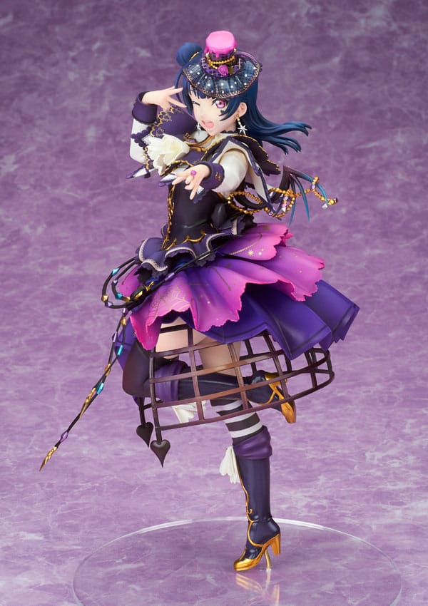 Descubre el apasionante mundo de Estatua Love Live Yoshiko Tsushima 24 cm.
