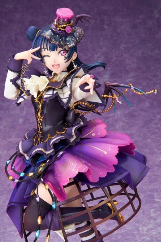 Descubre el apasionante mundo de Estatua Love Live Yoshiko Tsushima 24 cm.