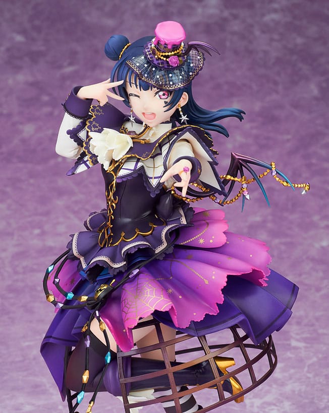 Descubre el apasionante mundo de Estatua Love Live Yoshiko Tsushima 24 cm.