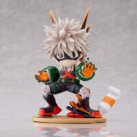 Descubre el apasionante mundo de Estatua My Hero Academia Katsuki Bakugo.