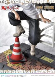 Descubre el apasionante mundo de Estatua Prisma Wing Manjiro Sano 23 cm.